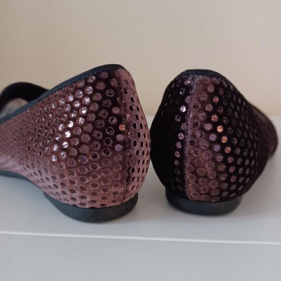 NWOT Munro American Walking Wedge Velvet Brown/Wine Color Ballet Flats Size 6 - Picture 4 of 7